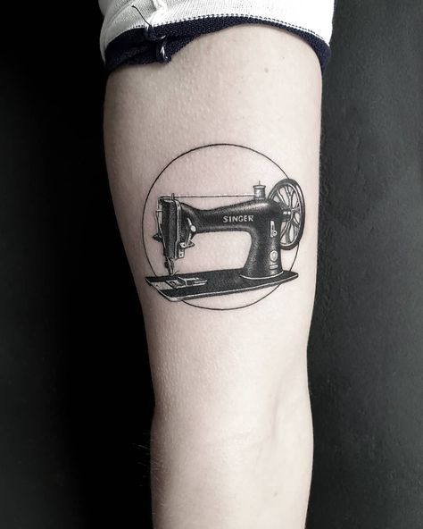 Nathan Kostechko, Mission Tattoo, Quilt Tattoo, Sewing Machine Tattoo, Cover Up Tattoos For Men, Sewing Tattoos, Knitting Tattoo, Shoulder Sleeve Tattoos, Tatoo Inspiration