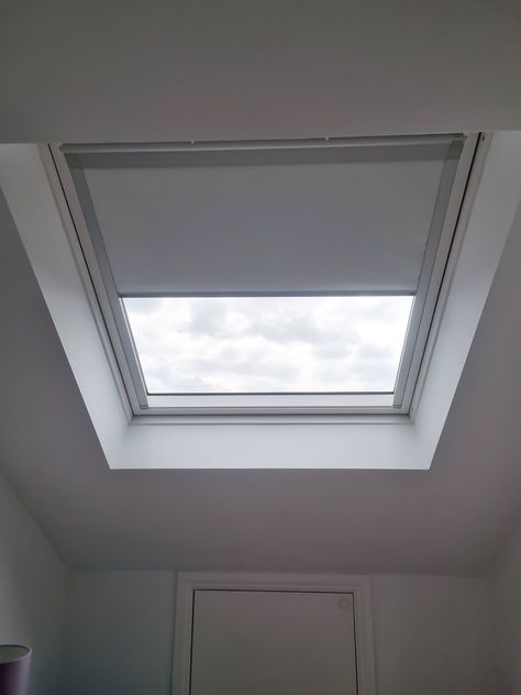 Motorised Blinds, Roof Blinds, Types Of Roof, Light Filtering Blinds, Attic Floor, Pleated Blinds, Conservatory Roof, Skylight Blinds, Roof Windows