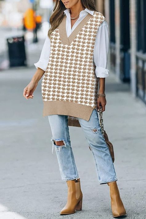 Oversized Houndstooth Sweater Vest Oversized Vest Outfit, Houndstooth Sweater Vest, Cute Oversized Sweater, Sweater Vest Outfit, Long Sweater Vest, Cute Thanksgiving Outfits, Houndstooth Sweater, Oversized Vest, Buffalo Plaid Shirt