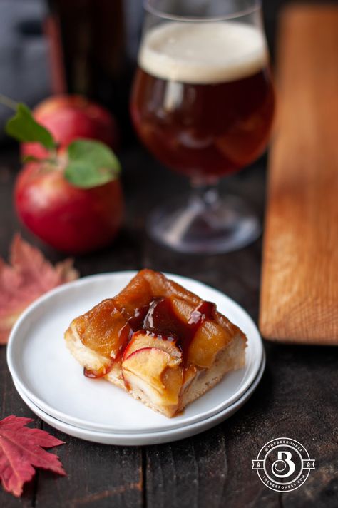 Boozy Apple Pie, Beer Dinner, Creamed Honey, Apple Crisp, Apple Pie, Fall Recipes, Waffles, Delicious Desserts, Sweet Tooth