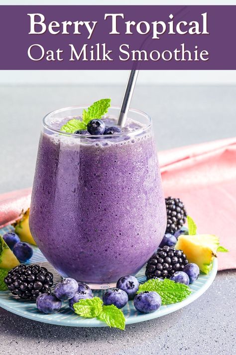 Oat Milk Smoothie, Healthy Morning Smoothies, Milk Smoothie Recipes, Plant Based Smoothies, Free Smoothie Recipes, Dairy Free Smoothies, Fruit Smoothie Recipes Healthy, Turmeric Smoothie, Berry Smoothie Recipe