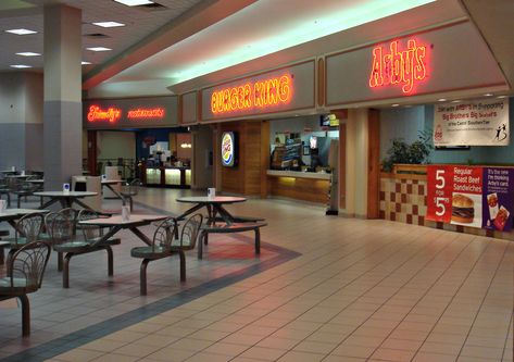 https://flic.kr/p/VHAes | Friendly's, Burger King and Arby's at Arnot Mall Food Court Mall Food Court, Big Brother Big Sister, Food Court, Roast Beef, Burger King, Restaurant