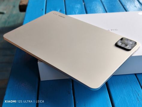 Xiaomi Pad 6 Pro Review with keyboard and stylus, Display and Battery with the powerful Snapdragon 8+ processor, USB 3.2 for file transfers Xiaomi Pad 6 Pro, Lab Top, Bts Clothes, Xiaomi Pad 6, Light Gold Color, Android Tablets, Read News, Stylus, Things To Buy