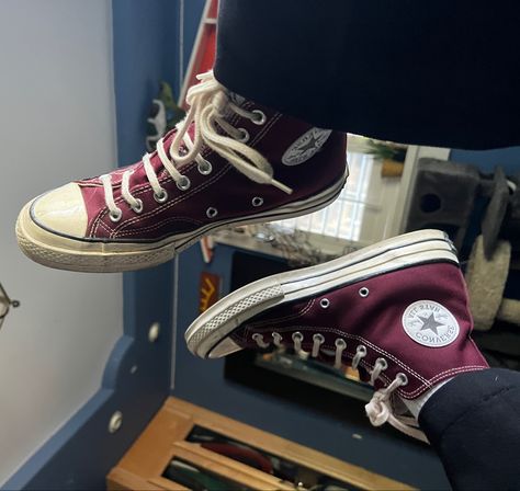 #shoes #sneakers #fashion #clothing #converse Dark Red High Top Converse, Wine Red Converse, Chuck 70 Outfit, Dark Red Converse, Maroon Converse, Chuck Taylor 70, Maroon Outfit, Red Converse, Beige Nails