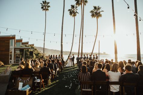 Scripps Seaside Forum is one of the most sought out wedding venues in San Diego and it's no wonder why! With breathtaking views of the La Jolla coast Scripps Seaside Forum Wedding, Wedding Husband And Wife, Canon Event, Scripps Seaside Forum, Wedding Husband, Wedding Verses, San Diego Wedding Venues, Cheap Wedding Venues, Budget Wedding Invitations