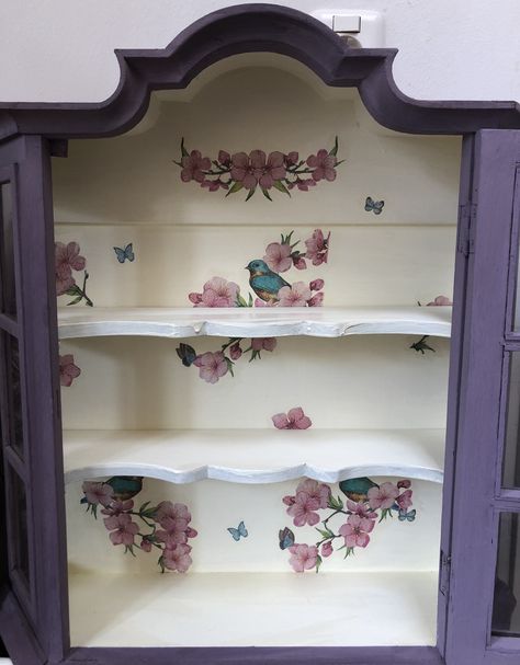 Flea Market Booth, Wall Art Tutorial, Vintage Cupboard, Shabby Chic Furniture, Corner Bookcase, Cupboard, Bookshelves, Painted Furniture, Bookcase