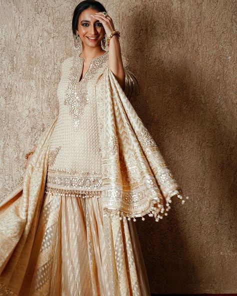 Tarun Tahiliani on Instagram: “Effortlessly graceful @rasnabhasin is seen here in our embroidered mirror-work and pearl kalidar sharara that reflects the magic of…” Sharara Suit, Tarun Tahiliani, Chaniya Choli, Designs For Dresses, Mirror Work, Wedding Wear, Salwar Suits, Fancy Dresses, Indian Wear