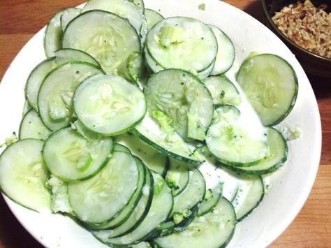 This is the best cucumber salad I have ever had. This is my grandmothers recipe, (she was from Nagyszentmiklos) and this is a perfect companion dish for chicken paprikas, although I could make a meal out of it. This will quickly become your favorite way to eat cucumbers! Hungarian Cucumber Salad, Creamed Cucumbers, Hungarian Paprika, Hungarian Cuisine, Paprika Chicken, Cucumber Recipes, Hungarian Recipes, European Food, Cucumber Salad