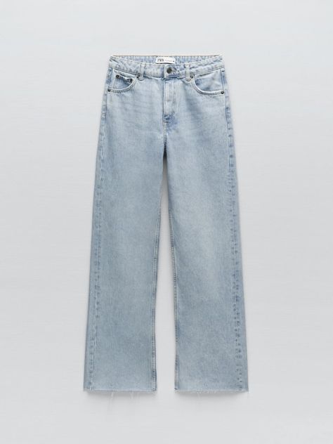 Jeans Png, Jeans With Belt, Woman Jeans, Winter Fit, Light Jeans, Denim Pants Women, Comfy Pants, Zara Woman, Flared Jeans