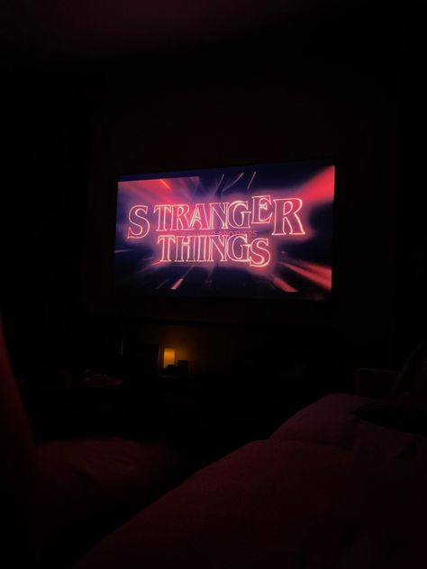 Stranger Things Aesthetic Widget, Watching Stranger Things Aesthetic, Stranger Things Movie Night, Stranger Things Movie, Watching Stranger Things, Tv Shows Aesthetic, Watch Stranger Things, Vampire Weekend, Stranger Things Aesthetic