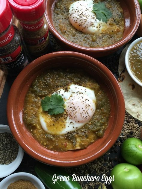 Eggs Eggs For Breakfast, Mexican Foods, Ethnic Food, Eggs Recipe, Brunch Dishes, Mexican Food Recipes Easy, Healthy Family, Food Blogs, Mexican Culture