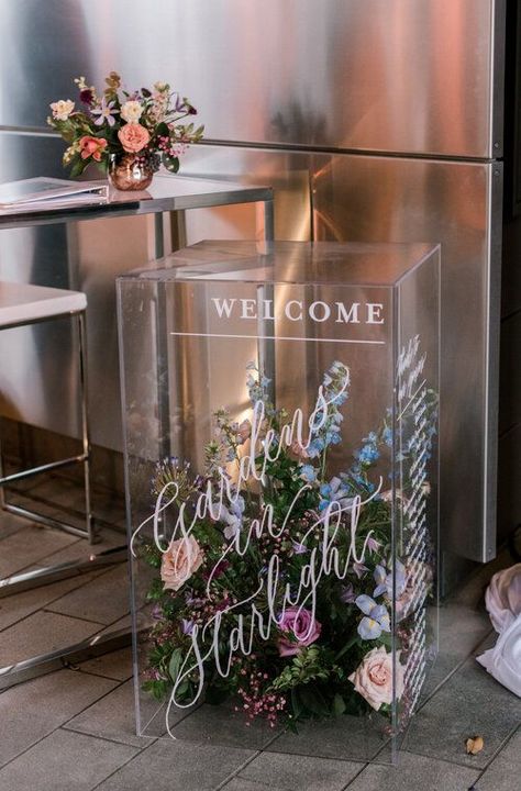 Venue Open House Ideas, Open House Decorations, Acrylic Stands Wedding, Floral Welcome Board, Wedding Backdrop Design, Event Signage, Event Sign, Wedding Props, Art Calligraphy