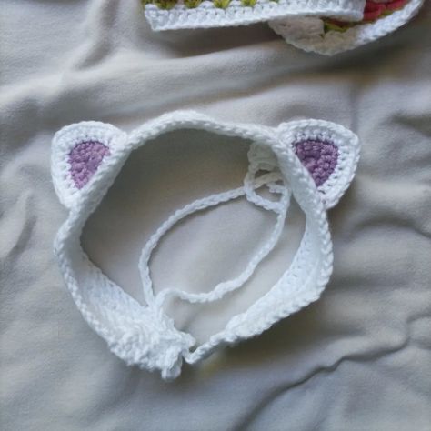 Cat ears headband 😻 DM to order ✨ . . . [Crochet, headband, hair accessories, fashion, cats, small business, handmade] . . #Crochet #CrochetArt #CrochetLove #HandmadeCrochet #CrochetKeychains #CrochetBags #CrochetFlowers #CrochetCommunity #CrochetAddict #CrochetDesign #CrochetInspiration #CraftyLife #SupportSmallBusiness #HandmadeWithLove #DIYCrafts #CraftyCreations #YarnLove #FiberArt #Craftsmanship #UniqueGifts #catears #cats #meow How To Crochet Cat Ears, Crochet Cat Ears, Cat Ears Headband, Ears Headband, Fun Crochet, Headband Hair, Accessories Fashion, Fun Crochet Projects, Ear Headbands