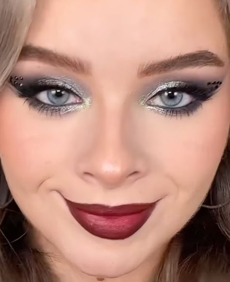 Simple Reputation Makeup, Taylor Swift Reputation Eye Makeup, Taylor Swift Reputation Makeup Tutorial, Eras Tour Rep Makeup, Reputation Makeup Look Taylor Swift, Reputation Taylor Makeup, Reputation Makeup Taylor Swift Eras Tour, Taylor Swift Reputation Tour Makeup, Reputation Makeup Looks