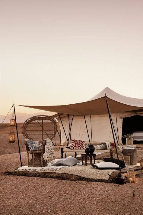 Nomad Decor, Coin Banquette, Tent Living, Airstream Interior, Hm Home, Lounge Bar, Out Of Africa, Outdoor Movie, H&m Home