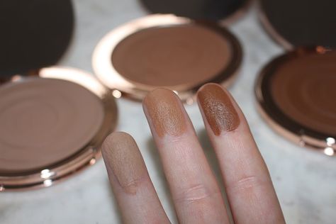 Cool Tone Bronzer, Charlotte Tilbury Bronzer, Bronzer Tips, Charlotte Tilbury Beautiful Skin, Cowboys Cheerleaders, Cream Bronzer, Bronzer Brush, Fair Skin Tone, Medium Skin Tone