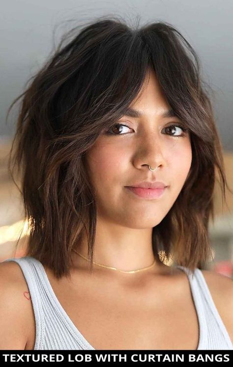 Request this impressively textured lob with curtain bangs for the ultimate inspiration! Click here to see all of the 22 trendiest long bob with bangs you won't regret seeing. // Photo Credit: @headrushdesigns on Instagram 2022 Hairstyles, Women's Haircuts, Haircuts 2022, Long Bob With Bangs, Haircut 2022, Bangs Fringe, Women Haircuts, Hair 2022, Fine Straight Hair