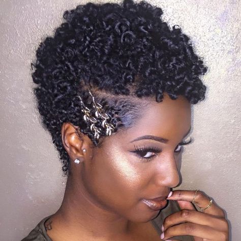 Edges laid too. #naturalhair #blackwomen #curlyhair #blackgirlmagic #hairinspiration #shorthair Twa Hair, Short Natural Curls, Twa Hairstyles, Tapered Natural Hair, Natural Hair Cuts, Pelo Afro, Penteado Cabelo Curto, American Woman, Short Natural Hair Styles