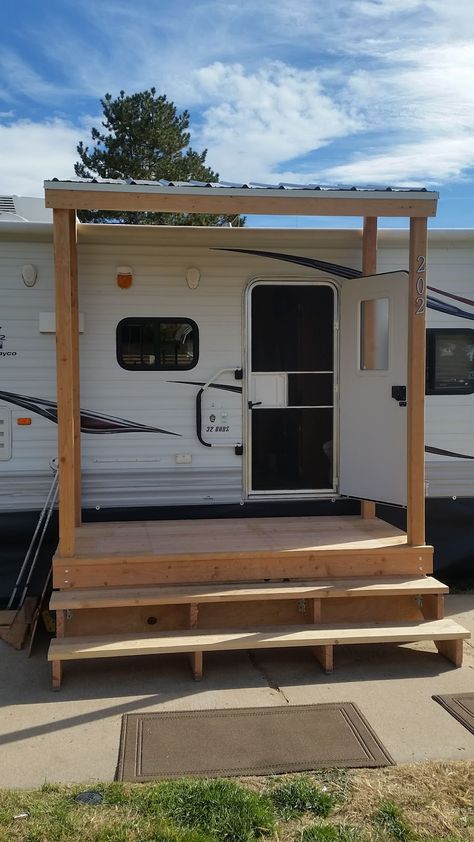 Rv Porches And Decks Diy, Family Rv Living, Hunting Rooms, Rv Decks, Camper Deck, Rv Stairs, Porch For Camper, Camper House, Rv Deck