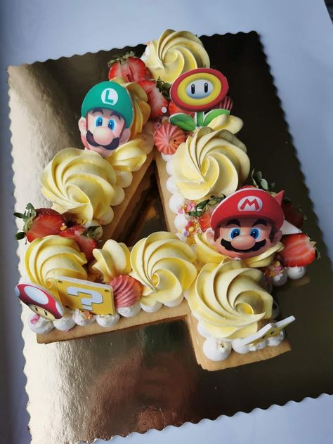 Number 4 Cake Boy, Super Mario Cookie Cake, Mario Number Cake, Super Mario Number Cake, Number 4 Cake, Mario Birthday Cake, Number Birthday Cakes, 9th Birthday Cake, Super Mario Cake