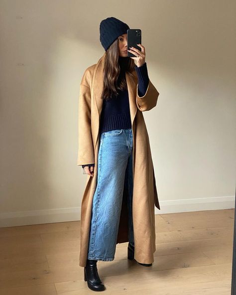 Marianne (@smythsisters) • Instagram photos and videos Cute Coats, Fall Wardrobe, Minimal Fashion, Passion For Fashion, The Cutest, Instagram A, Caramel, Fall Outfits, Fashion Looks