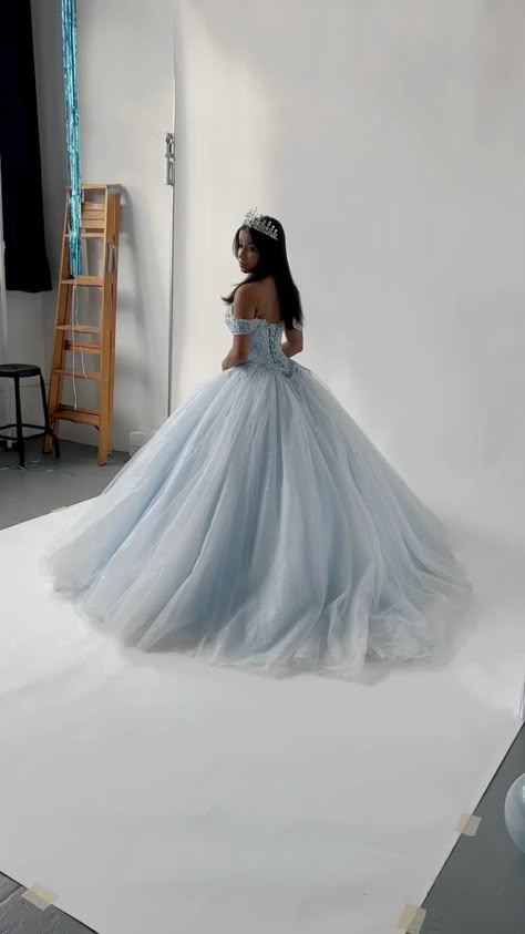 Simple Quinceanera Dresses Not Puffy, Xv Dresses Blue Cinderella, Sweet 16 Dresses Baby Blue, Light Blue Dress Quinceanera, Light Blue Xv Dresses, Quiencera Dresses Light Blue, Quince Dress Light Blue, Baby Blue 15 Dresses Quinceanera, Winter Wonderland Quinceanera Theme Dress