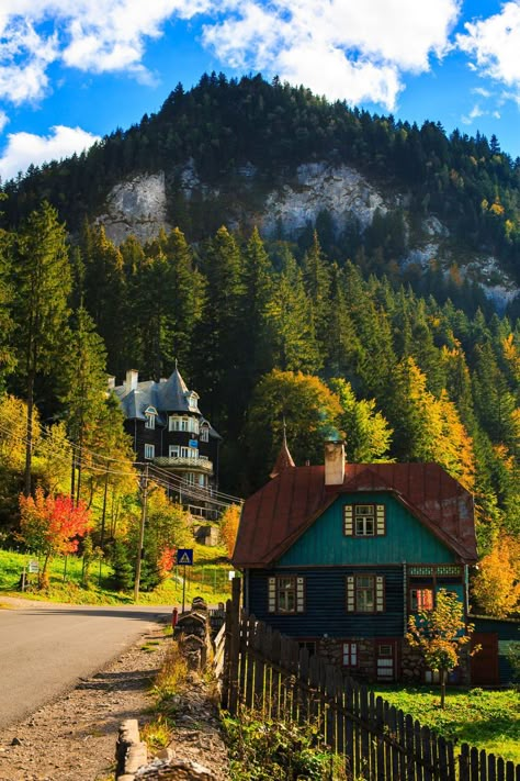 Does It Look Like A Village From Switzerland? Maybe. But It's In Romania This is a village from the Bicaz Keys. And it's beautiful. And, again, a lot cheaper than any Switzerland village. Visit Romania, Romania Travel, Marmaris, Alam Yang Indah, Macedonia, Beautiful Places To Visit, European Travel, Image Hd, Places Around The World