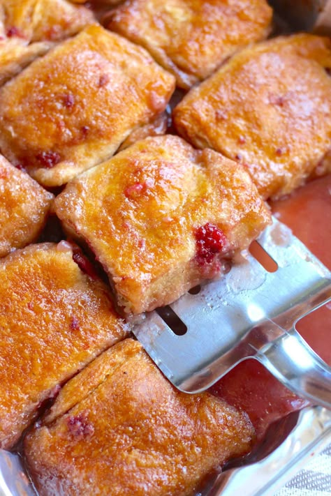 Strawberry Dumplings | 12 Tomatoes Crescent Roll Strawberry Dessert, Strawberry Dumplings 12 Tomatoes, Strawberry Croissants, Strawberry Dumplings, Cooking Panda, Crescent Roll Recipes, Baked Strawberries, 12 Tomatoes, Crescent Roll