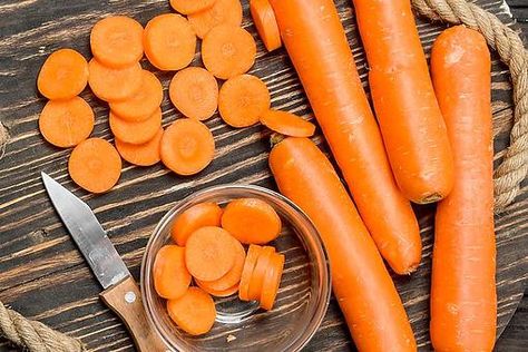 Grandma's Copper Penny Carrots Recipe: A Carrot Recipe From Back in the Day Cooper Pennies Carrots, Copper Pennies Carrots, Balsamic Carrots, Copper Pennies, Carrot Recipe, Roasted Carrots Recipe, Carrot Salad Recipes, 12 Tomatoes Recipes, Canned Tomato Soup