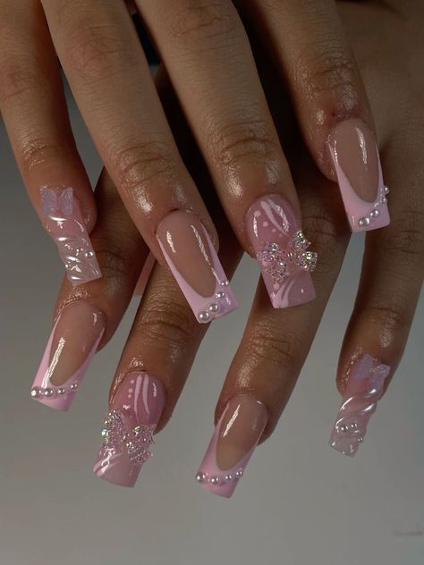 Acrylic Nails Ideas Short Almond Pink, Nails Prom Pink, Short Medium Pink Nails, Light Pink Nails Quince, Pastel Pink Acrylics, Pink Birthday Nails Acrylic Medium, Light Pink Nails With Pearls, Prom Nail Ideas Pink, Acrylic Glitter Nail Designs