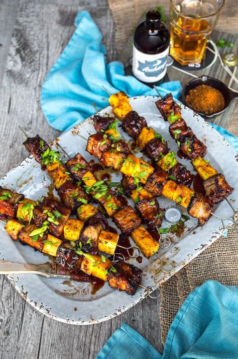 Smoked Pork Belly & Pineapple Skewers with Head Country BBQ sauce. Try these kabobs to switch things up this summer! Head Country Bbq Sauce Recipe, Easy Kabobs, Easy Skewers, Pineapple Skewers, Smoked Pork Belly, Country Bbq, Best Bbq Recipes, Pineapple Skewer, Grilled Salad