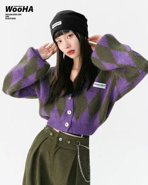 Green Y2k Outfit, Green And Purple Outfit, Green Vest Outfit, Outfits Purple, Chain Outfit, Purple Outfit, Green Y2k, Dressy Casual Outfits, Outfits Y2k