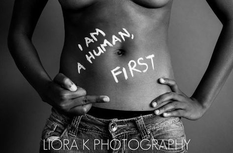 image Feminism Photography, Maya Angelou Quotes Strength, Written On The Body, Body Positive Photography, Women Problems, Equal Pay, Women Writing, Women’s Rights, Feminist Art