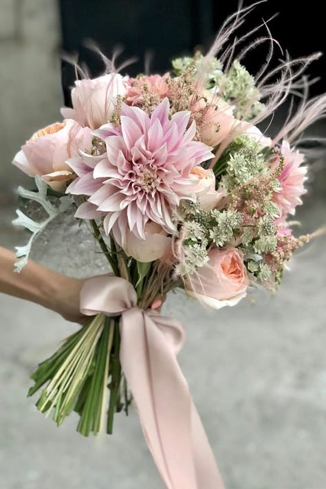 42 Soft Pink Wedding Bouquets To Fall In Love With ❤ pink wedding bouquets small elegant bouquet with roses and dahlia alina_neacsa #weddingforward #wedding #bride #weddingbouquet #pinkweddingbouquets Purple Wedding Ceremony, Dahlia Bridal Bouquet, Dahlia Wedding Bouquets, Bouquet With Roses, Small Wedding Bouquets, Soft Pink Wedding, Dahlias Wedding, Dahlia Bouquet, Wedding Bouquets Pink