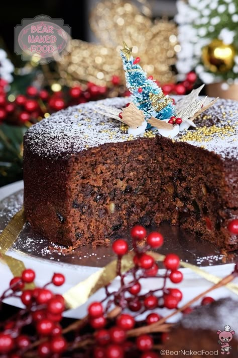 Quick and Easy Christmas Fruit Cake | Bear Naked Food Quick Fruit Cake, Easy Fruit Cake, Fruit Cake Recipe Easy, Chocolate Fruit Cake, Fruit Cake Recipe Christmas, Christmas Fruit Cake, Fruit Cake Recipe, Coconut Dessert, Fruit Cake Christmas