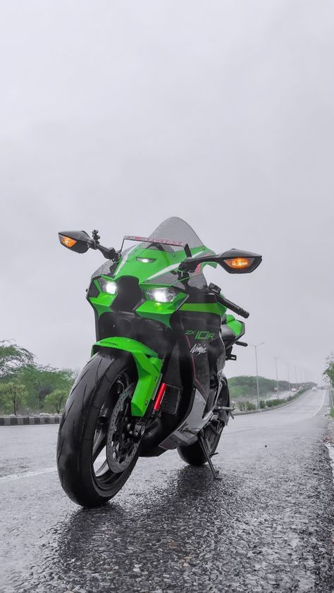 Zx10r Wallpaper 4k, Zx10r Wallpaper, Bikers Wallpaper, Ninja Video, Bike Rider Photography, Bike Status, Royal Enfield Wallpapers, Ninja Bike, Iphone Wallpaper Earth