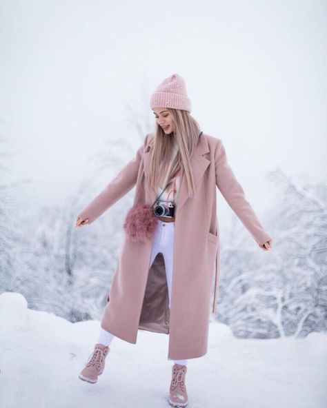 Winter Snow Outfits, Snow Outfits, Winter Outfits Snow, Chicago Outfit, Stylish Winter Outfits, Winter Photoshoot, Winter Fashion Outfits Casual, Snow Outfit, Cold Outfits