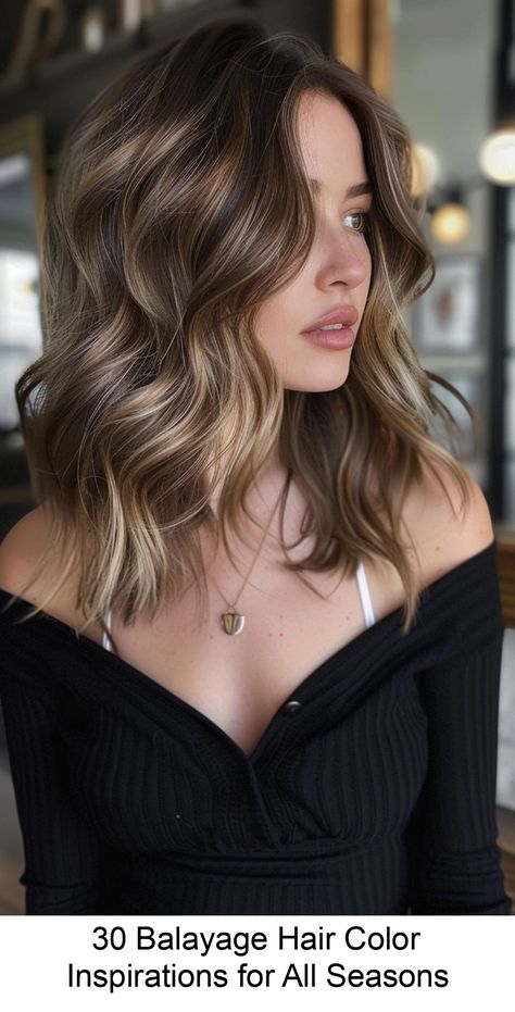 The Balayage has taken center stage in recent years as a popular, natural-looking way to add dimension and movement to your locks. This hair coloring technique involves hand-painting highlights onto the hair without the use Dark Balayage, Hair Contouring, Hair Highlight, Trendy Bob Hairstyles, Balayage Hair Color, Balayage Hair Dark, Red Brown Hair, Different Hair Colors, Brown Hair Balayage