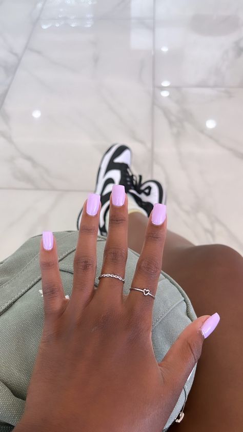 square shaped lavender nails inspo Fun Nails Solid Colors, Short Square Acrylic Nails Lavender, Pretty Spring Nails Acrylic, Spring Nail Solid Colors, Light Pink And Lavender Nails, Nail Inspo Light Colors, June Nails Square, Square Nails Lavender, Solid Color Square Acrylic Nails