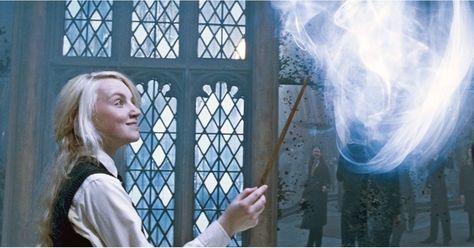 22 Reasons You Should Reread the Harry Potter Series RIGHT Now Harry Potter Pc, Luna Lovegood Aesthetic, Classe Harry Potter, Stile Harry Potter, Harry Potter Wall, Ravenclaw Aesthetic, Harry Potter Spells, Buku Harry Potter, Harry Potter Icons