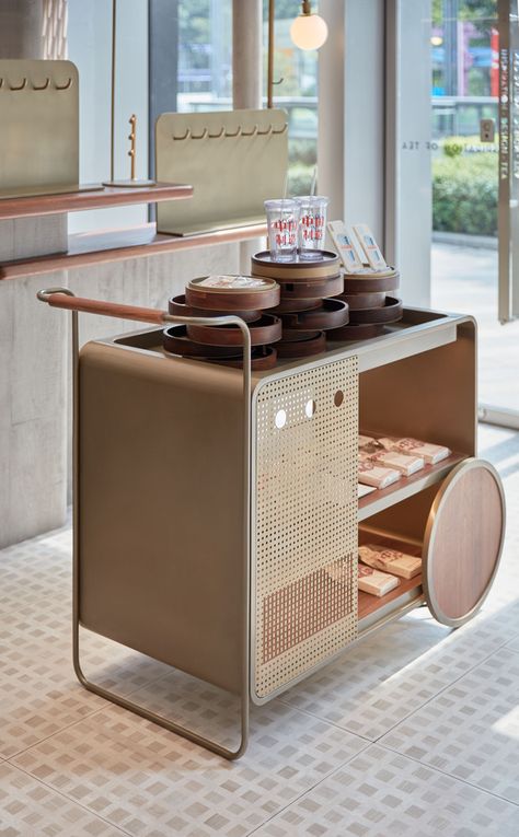 Gallery of HEYTEA LAB Guangzhou / Leaping Creative - 24 Food Trolley, Casa Cook, Bar Trolley, Mobile Cart, Coffee Carts, Furniture Details, Hotel Lobby, Bar Cabinet, Booth Design