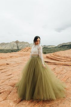 Green Tulle Skirt, Puff Skirt, Tule Rok, Gonna In Tulle, Wedding Lehenga Designs, Desert Elopement, Green Tulle, Long Dress Design, Indian Dresses Traditional