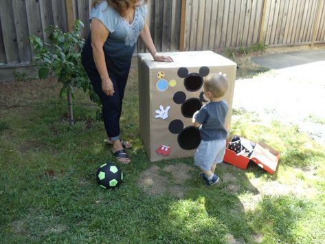 First Birthday Party Games, Mickey Mouse Games, Party Games Kids, Mickey Mouse Bday, Mickey Mouse Themed Birthday Party, Party Games For Kids, Birthday Mickey Mouse, Birthday Party Games For Kids, Mickey Birthday Party