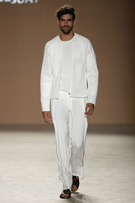 080 Barcelona Spring-Summer 2017 White Outfit Men, Barcelona Spring, 90s Fashion Show, Barcelona Fashion, Menswear Runway, All White Outfit, White Outfit, Spring Summer 2017, Wearing Clothes