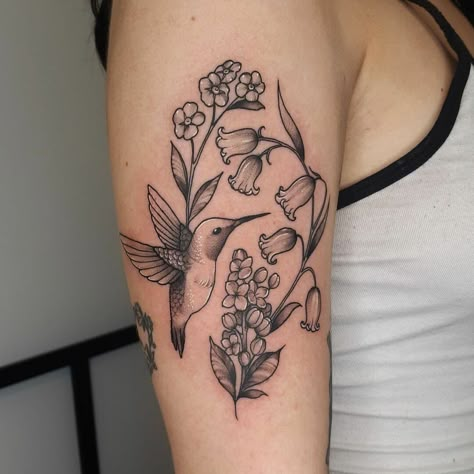 101 Best Hummingbird Tattoo Ideas You Have To See To Believe! 11 Outsons Half Sleeve Hummingbird Tattoo, Hummbird And Flower Tattoo, Flower Bouquet With Hummingbird Tattoo, Hummingbird Tattoo With Daffodil, Larkspur Hummingbird Tattoo, Old Fashion Flower Tattoo, Wildflower Hummingbird Tattoo, Hummingbird With Flowers Tattoo, Hummingbird Thigh Tattoo