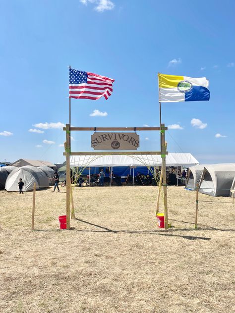 Camp Entrance Ideas, Camp Signage, Youth Hostel, Adventure Club, Camping Theme, Boy Scouts, Portal, Entrance, Camping