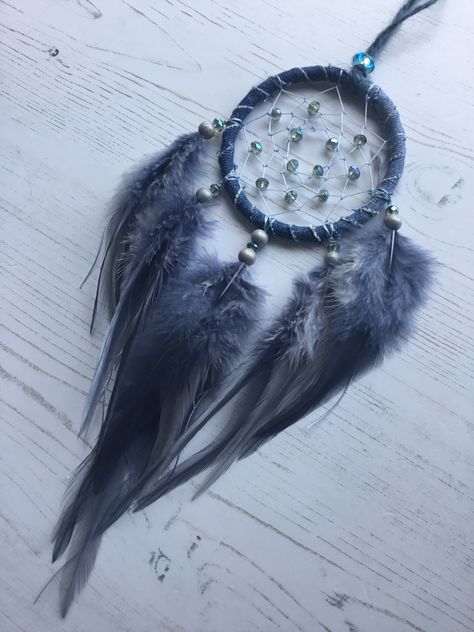 Small Denim Dreamcatcher Denim Dream Catcher, Cross Dream Catcher, Moon And Star Dreamcatcher, Denim Applique, Blue And White Dream Catcher, Square Dream Catcher, Feather Wreath, Dried Flower Wreaths, Denim Projects