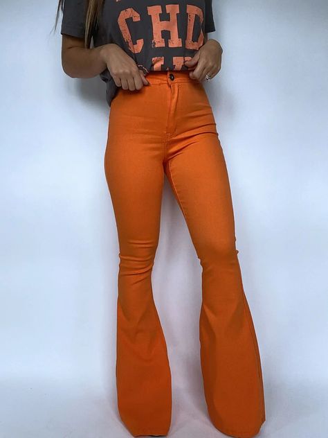 Flares Outfit, Bottoms Outfit, High Waisted Bell Bottoms, Bell Bottoms Outfit, Orange Jeans, Body Outfit, Cropped Long Sleeve Top, Cropped Long Sleeve, Cowgirl Outfits