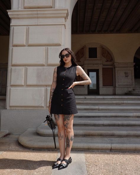 it’s such a nice day.. i think i’ll wear black 🌚 @peppermayo summer goth, linen dress, button up dress, mini dress, summer goth outfits, alt girl, atx influencer, atx fashion, black outfit, summer outfit inspo Black Outfit Summer, Goth Summer Outfits, Black Booties Outfit, Summer Goth Outfits, Outfits Alt, Summer Goth, Booties Outfit, Model Outfit, Model Street Style