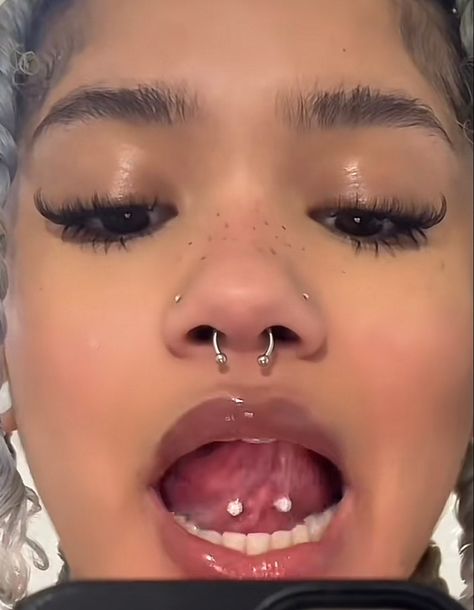 Cute Face Piercings For Women, Double Nose Piercing Studs, All Three Nose Piercings, Double Nose Septum Piercing, Septum Double Nose Piercing, Septum With Double Nose Piercing, Double Nose And Septum Piercing, Double Nose Piercing Black Women, Septum And Double Nose Piercing